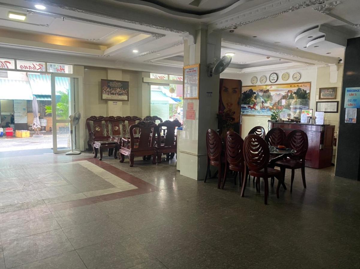 Khach San Thanh Hong Ho Chi Minh City Exterior photo