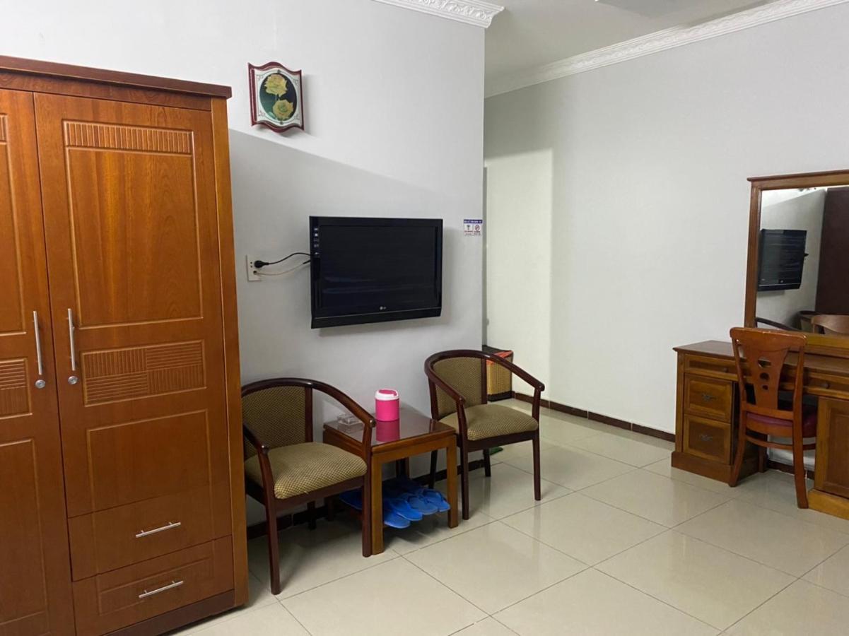 Khach San Thanh Hong Ho Chi Minh City Exterior photo