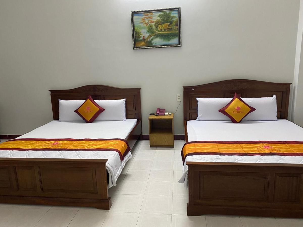 Khach San Thanh Hong Ho Chi Minh City Exterior photo